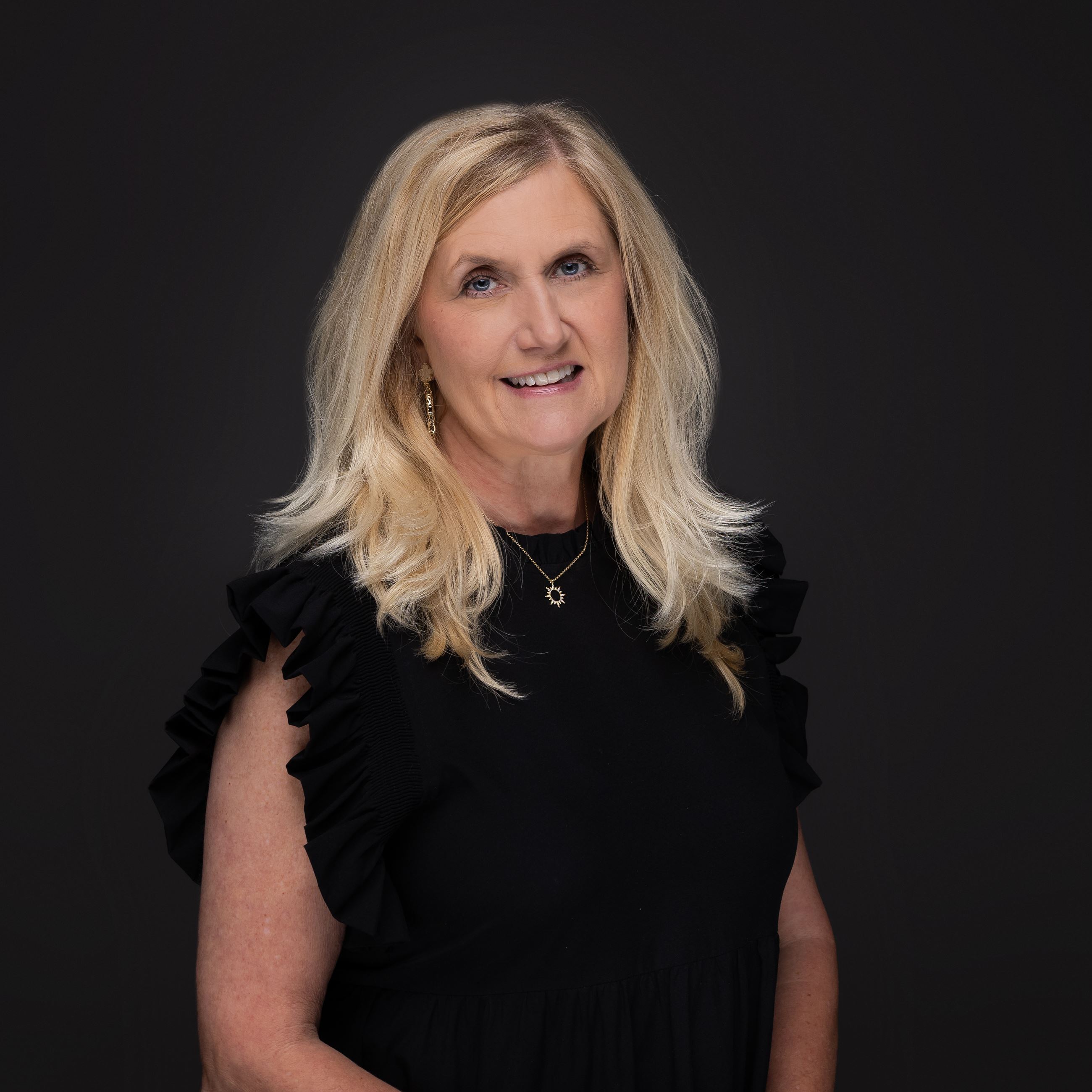 Loth-Tammie-CityFbrg-20240919-183-Edit-Edit